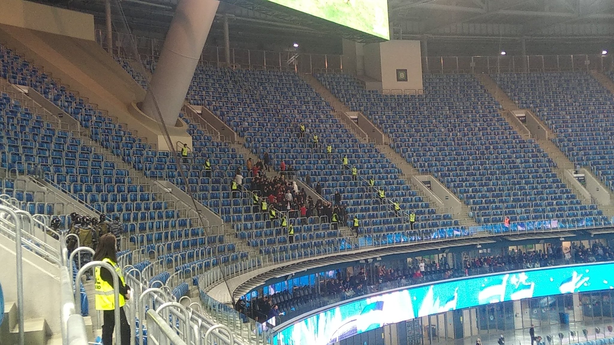 Фанаты метро