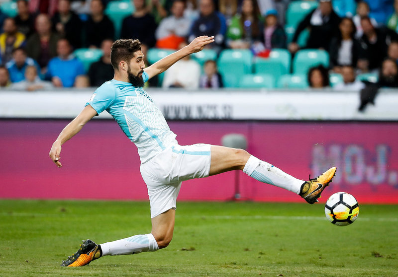 миха мевля ростов. михе мевле. миха мевля словения. миха мевля словения. бывший защитник сочи с бородой.