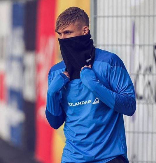 Арнор Сигурдссон получил травму в сборной Исландии