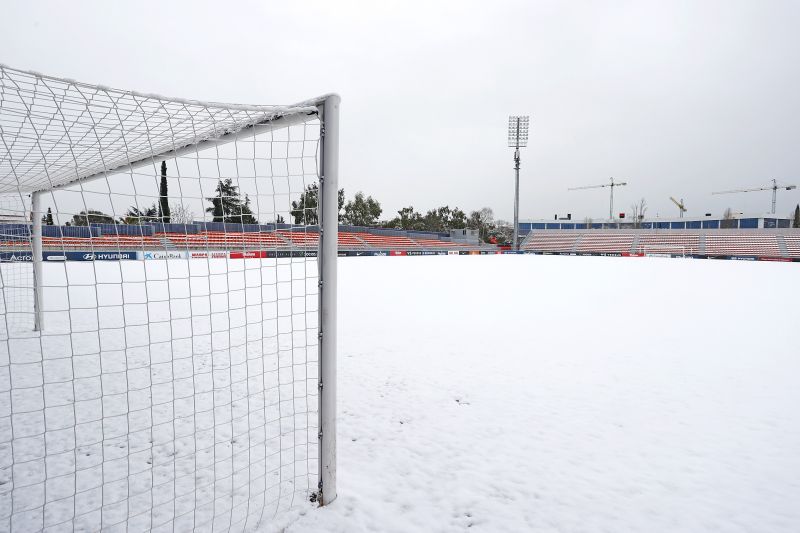 Матч между Атлетико Мадрид и Атлетиком Бильбао отменен из-за погодных условий