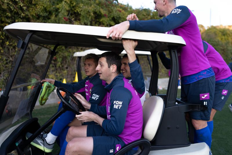 Видео тренировки ЦСКА в Кампоаморе (28.01.2022г.) Видео тренировки ЦСКА в Кампоаморе (28.01.2022г.)