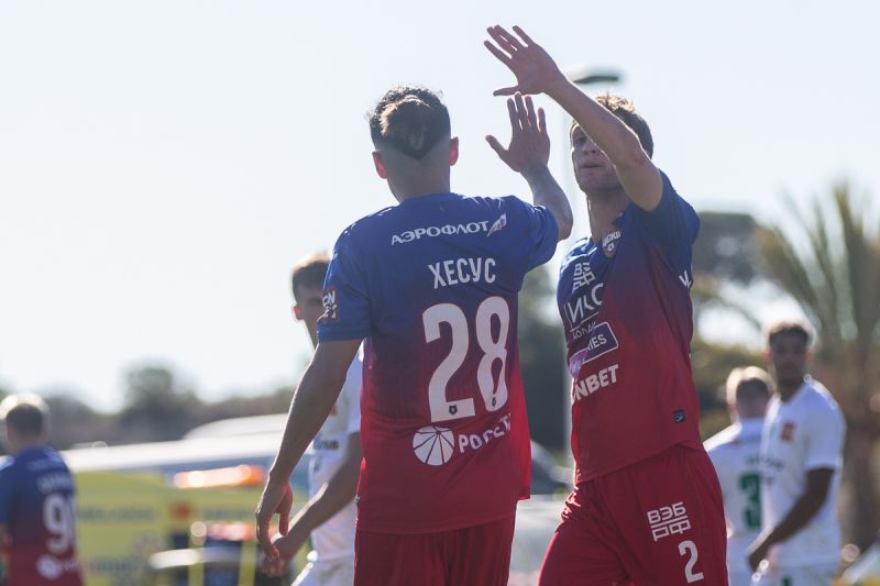 Полузащитник армейцев Хесус Медина: Хочется оставить свой след в истории ПФК ЦСКА. Ролик CSKA TV Полузащитник армейцев Хесус Медина: Хочется оставить свой след в истории ПФК ЦСКА. Ролик CSKA TV