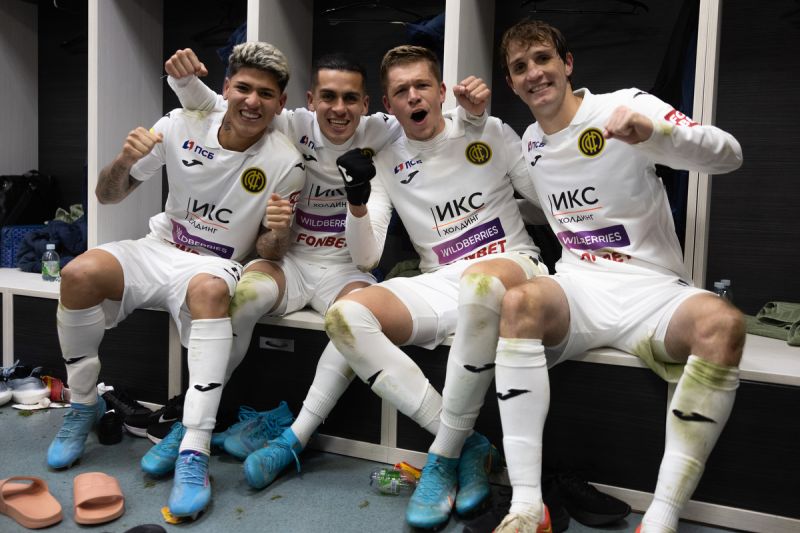 Новобранец ЦСКА Хорхе Карраскаль - О футболе в латинской америке. Своем дриблинге. Адаптации в клубе. Ролик CSKA TV Новобранец ЦСКА Хорхе Карраскаль - О футболе в латинской америке. Своем дриблинге. Адаптации в клубе. Ролик CSKA TV