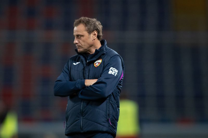 Главный тренер молодежного ЦСКА Ролан Гусев о победе над Локомотивом: Хорошо отреагировали на пропущенный гол Главный тренер молодежного ЦСКА Ролан Гусев о победе над Локомотивом: Хорошо отреагировали на пропущенный гол