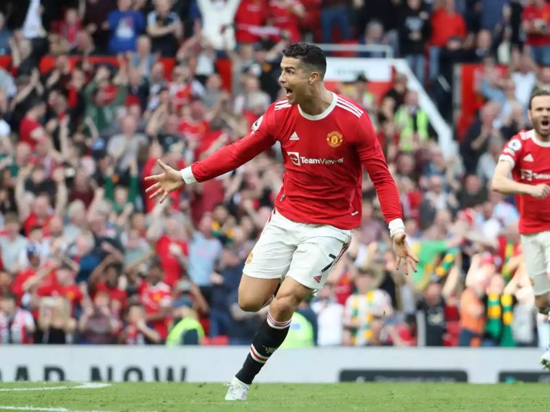 Роналду получит бонус более € 1 млн после хет-трика в ворота «Норвича» Роналду получит бонус более € 1 млн после хет-трика в ворота «Норвича»