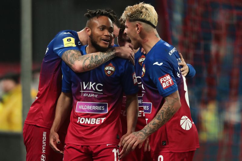 Нападающий ПФК ЦСКА Эджуке: В детстве у нас не было бутс и нормальных полей. Ролик CSKA TV Нападающий ПФК ЦСКА Эджуке: В детстве у нас не было бутс и нормальных полей. Ролик CSKA TV