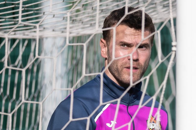 Дмитрий Галямин: ЦСКА надо укрепить все позиции, кроме Акинфеева Дмитрий Галямин: ЦСКА надо укрепить все позиции, кроме Акинфеева