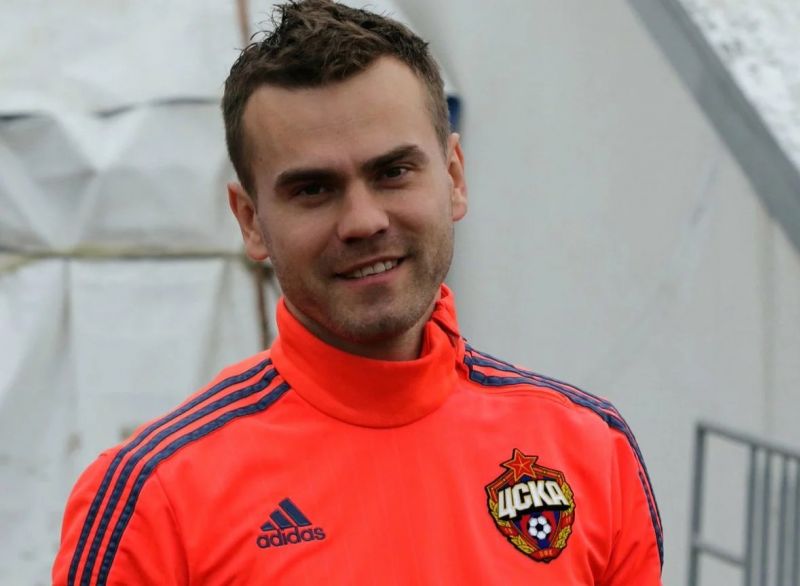 Игорь Акинфеев повторил рекорд Лоськова по количеству сезонов в чемпионате России Игорь Акинфеев повторил рекорд Лоськова по количеству сезонов в чемпионате России