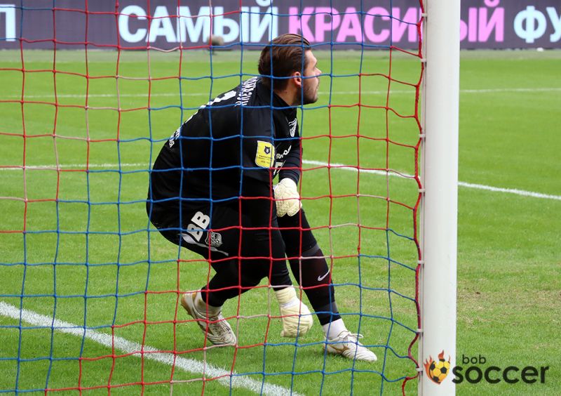 Урал - Ахмат: Помазун сыграет в воротах хозяев. Составы команд
