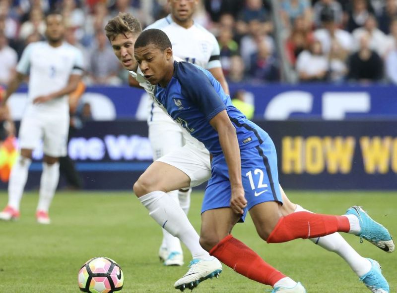 Марокко - Португалия, Англия - Франция: где смотреть матчи 1/4 финала ЧМ-2022, прогнозы экспертов, анонс