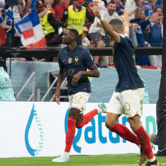 Сборная Франции обыграла команду Марокко и сыграет в финале чемпионата мира второй раз подряд