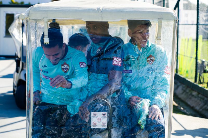 Полузащитник ЦСКА Хесус Медина: Готов сыграть в ближайшей игре с «Динамо» Полузащитник ЦСКА Хесус Медина: Готов сыграть в ближайшей игре с «Динамо»