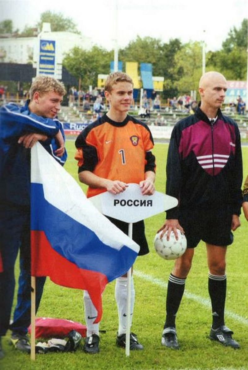 Легенда №35. Игорь Акинфеев 29 марта 2003 года  дебютировал за ПФК ЦСКА. Ролик CSKA TV
