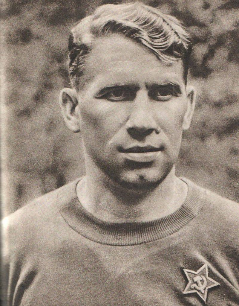 107 лет назад родился легендарный нападающий ЦСКА Григорий Федотов 107 лет назад родился легендарный нападающий ЦСКА Григорий Федотов