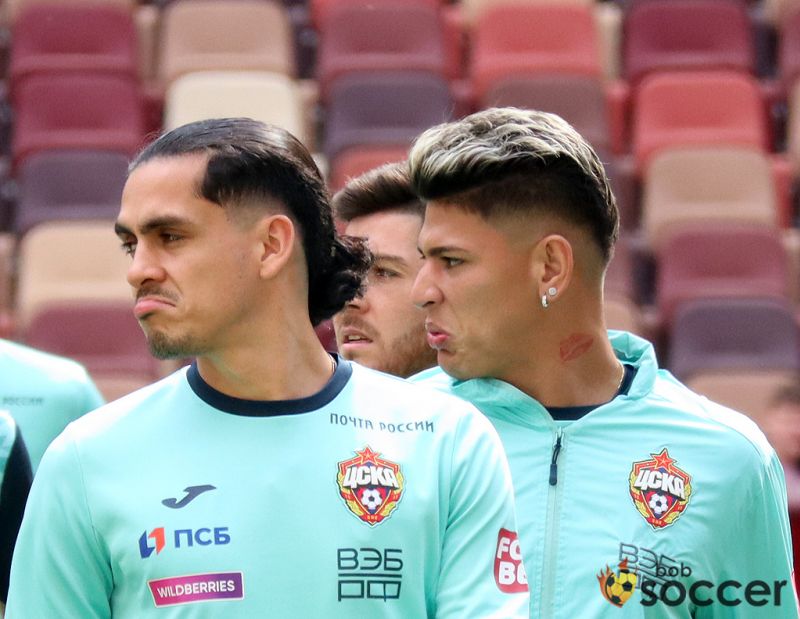 Фоторепортаж с тренировки ЦСКА в Лужниках