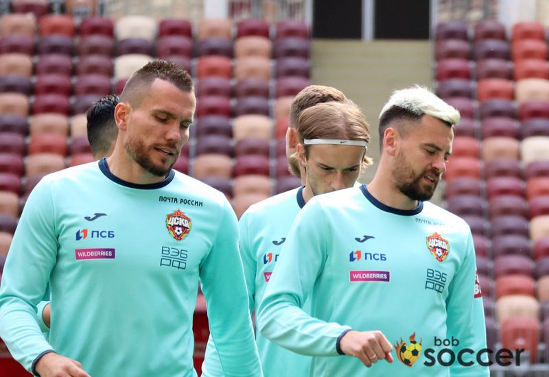 Фоторепортаж с тренировки ЦСКА в Лужниках