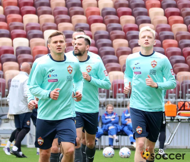 Фоторепортаж с тренировки ЦСКА в Лужниках