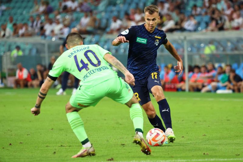 Сочи разгромил Ростов в матче пятого тура чемпионата России по футболу Сочи разгромил Ростов в матче пятого тура чемпионата России по футболу