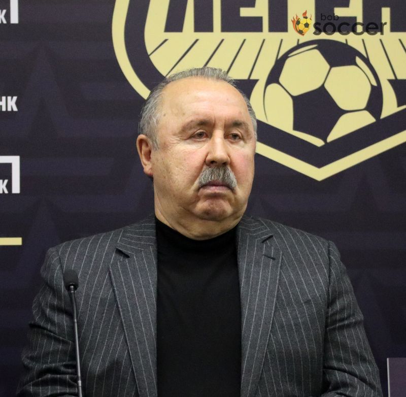 Газзаев рассказал, почему Акинфеев не вошел в заявку ЦСКА на ретро-матч