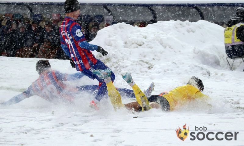 Карпин объяснил свои жесткие слова о матче с ЦСКА в снегопад