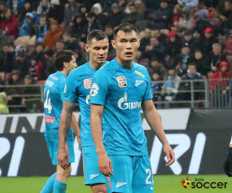 Три игрока сборной Казахстана, включая Алипа, исключены из заявки на матч с Грецией в отборе Евро-2024
