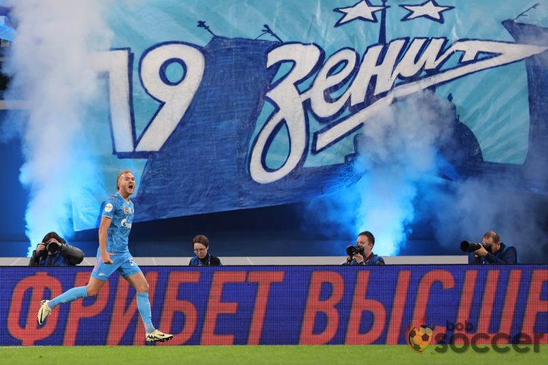 Зенит принимает Пари НН. Где смотреть матч