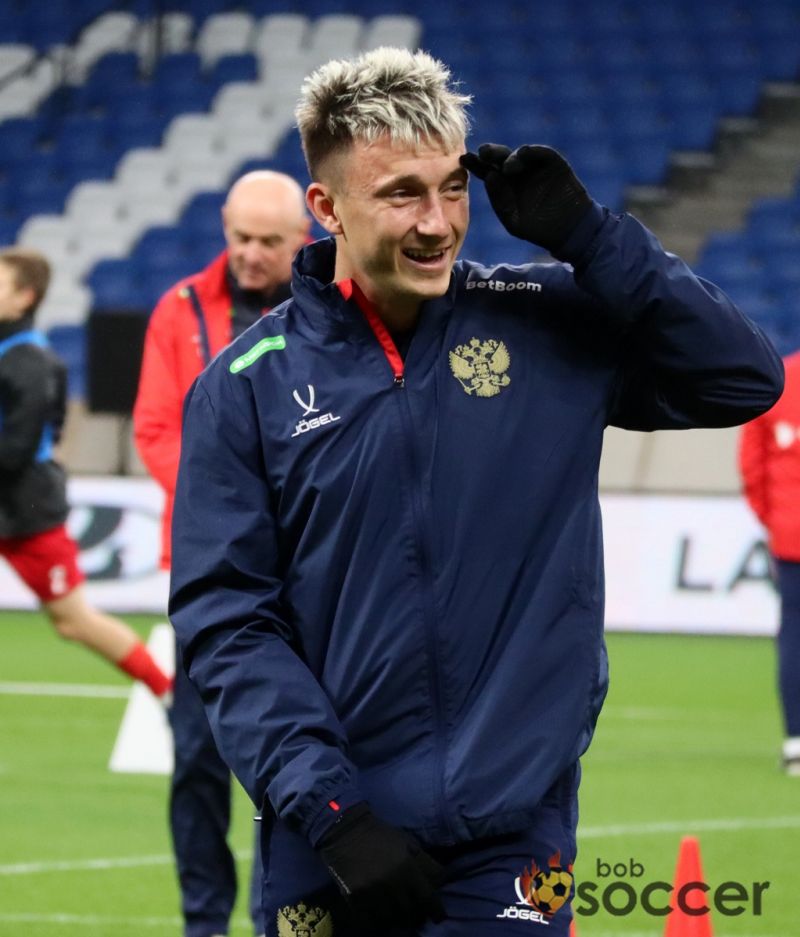 Французская пресса отмечает, что Головин подает сигналы к возвращению