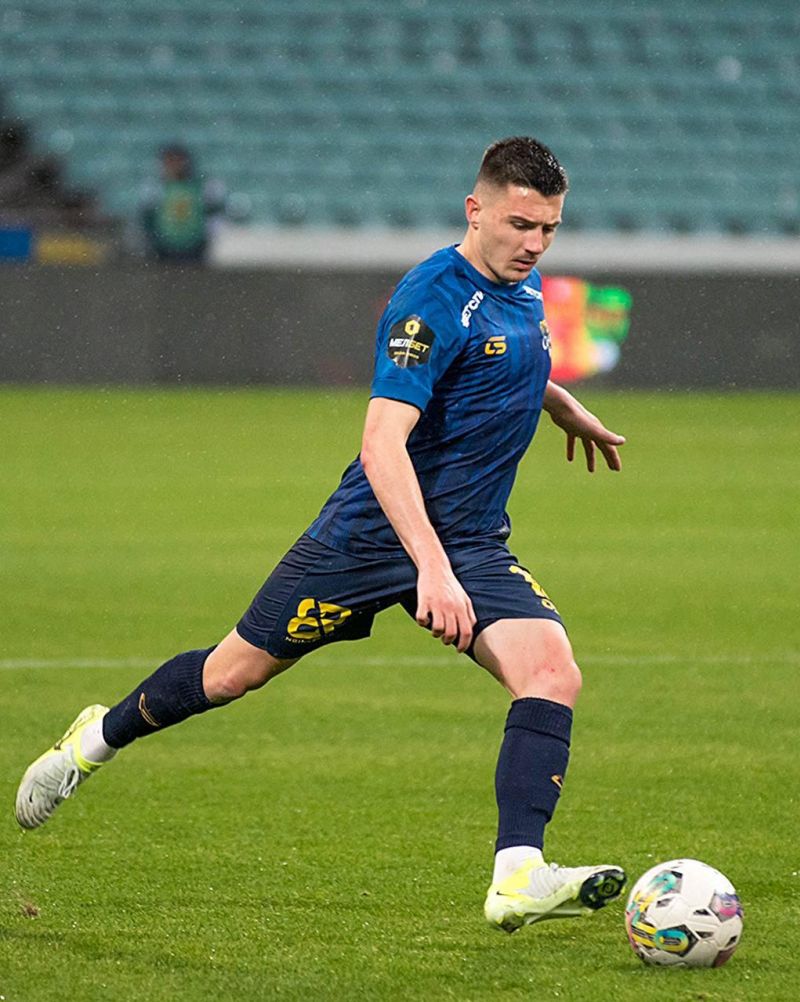 Футболист «Сочи» Крамарич — о судействе: «Вы видели первый пенальти в матче с ЦСКА? А с «Балтикой»? Были ли эти пенальти?» Футболист «Сочи» Крамарич — о судействе: «Вы видели первый пенальти в матче с ЦСКА? А с «Балтикой»? Были ли эти пенальти?»