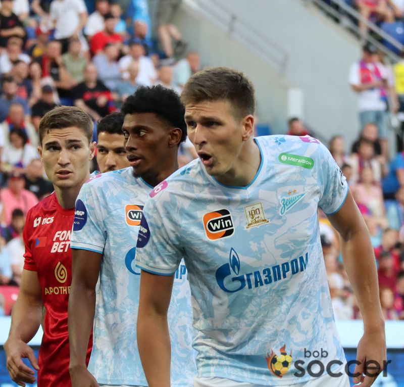 Туфрин: Соболев намного ниже по уровню и классу, чем Тамерлан Мусаев