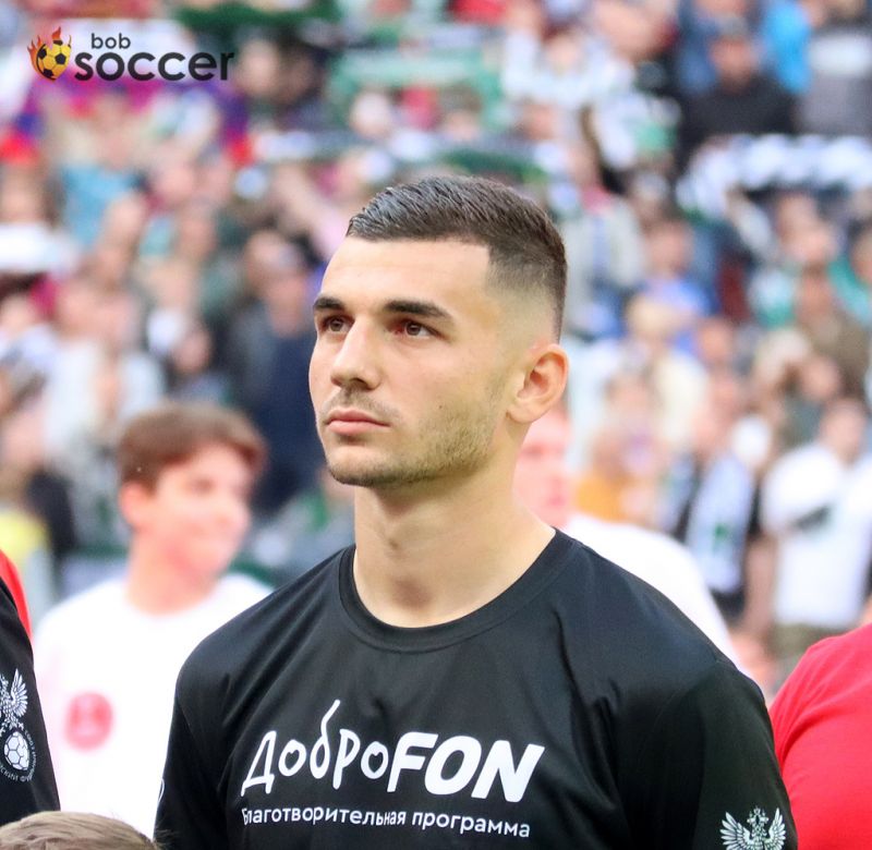 Эдуард Сперцян исключен из претендентов на звание «Джентльмен года»