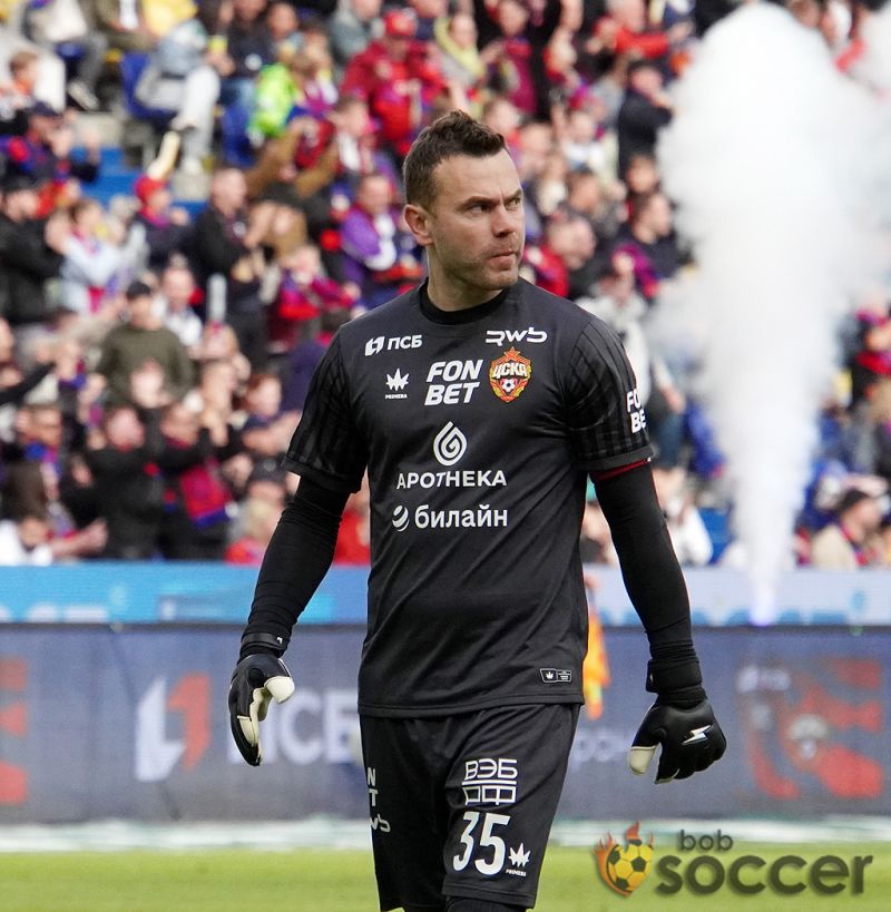 Масалитин: Если Акинфеев не будет против, то пусть выпускают Торопа почаще