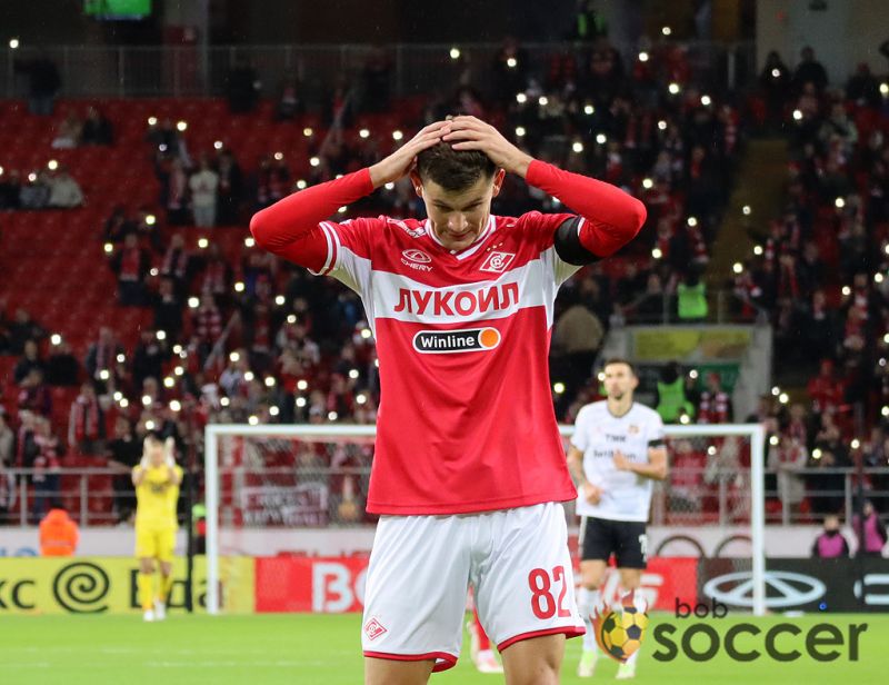 24-летний защитник хочет уйти из «Спартака» зимой