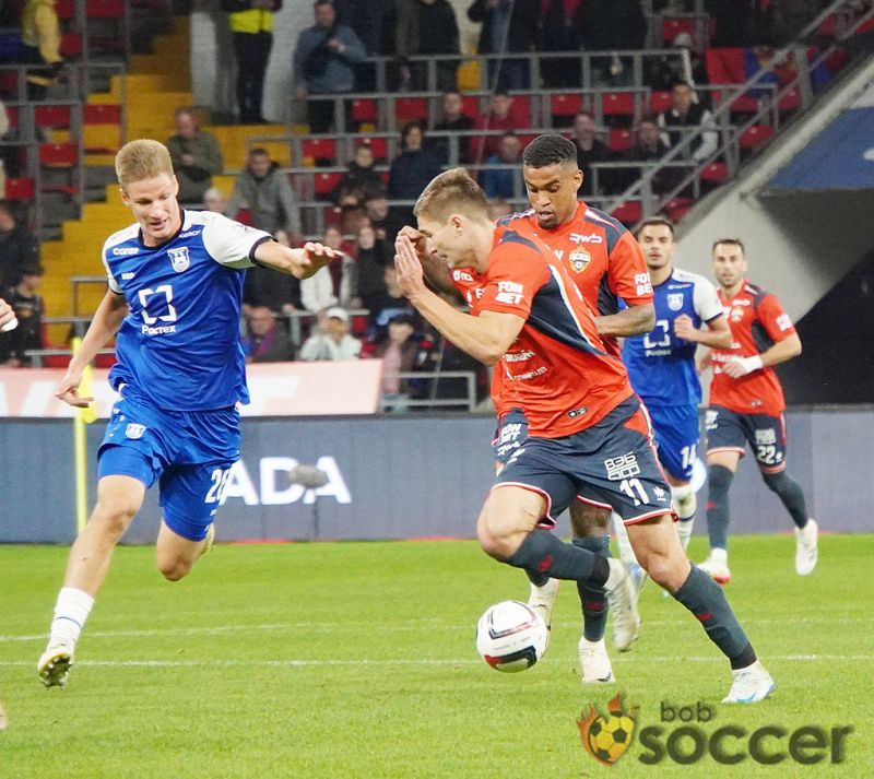 Главный тренер ЦСКА Челестини рассказал о проблемах Мусаева и Алеррандро