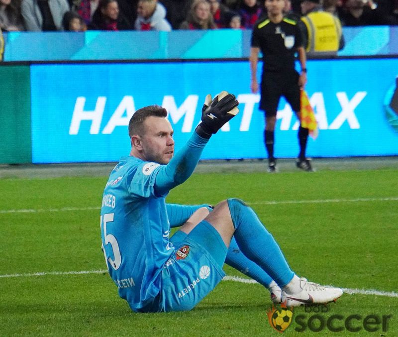 Главный тренер ЦСКА Челестини рассказал о состоянии здоровья Акинфеева