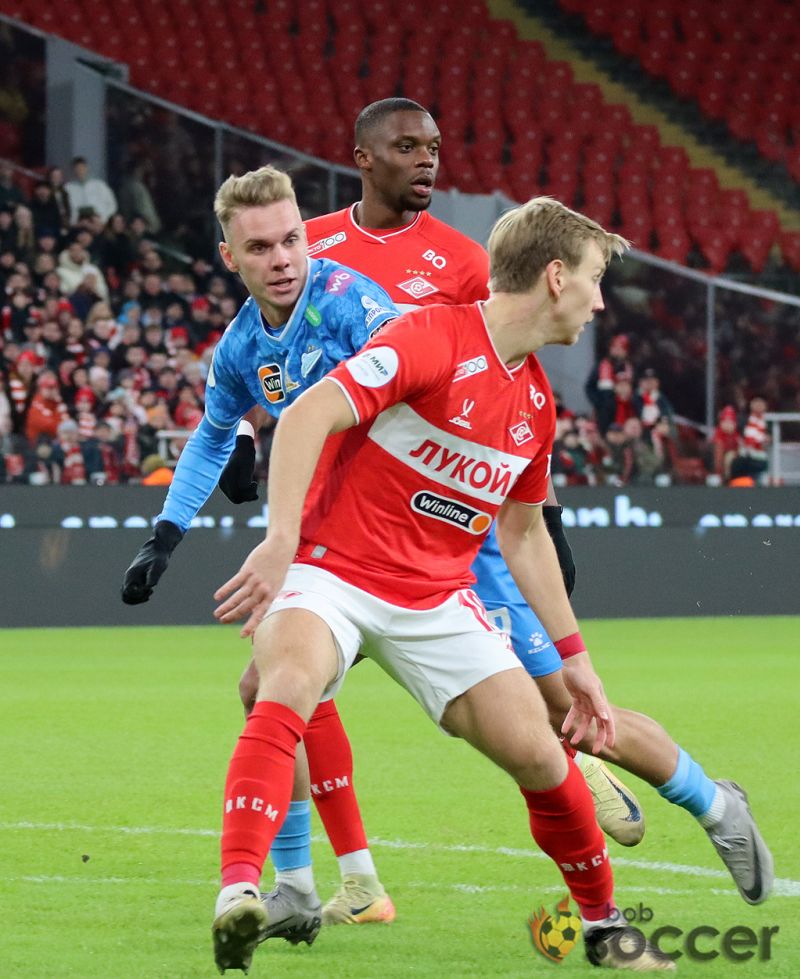 «Зенит» предлагал «Спартаку» купить Глушенкова за 7 млн евро - источник