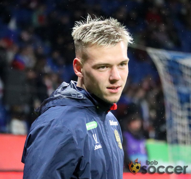 «Зенит» не теряет интерес к Сильянову - источник