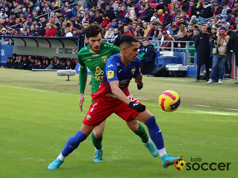 L’Équipe: Хвича Кварацхелия мог оказаться не в ПСЖ, а… в «Ницце» L’Équipe: Хвича Кварацхелия мог оказаться не в ПСЖ, а… в «Ницце»