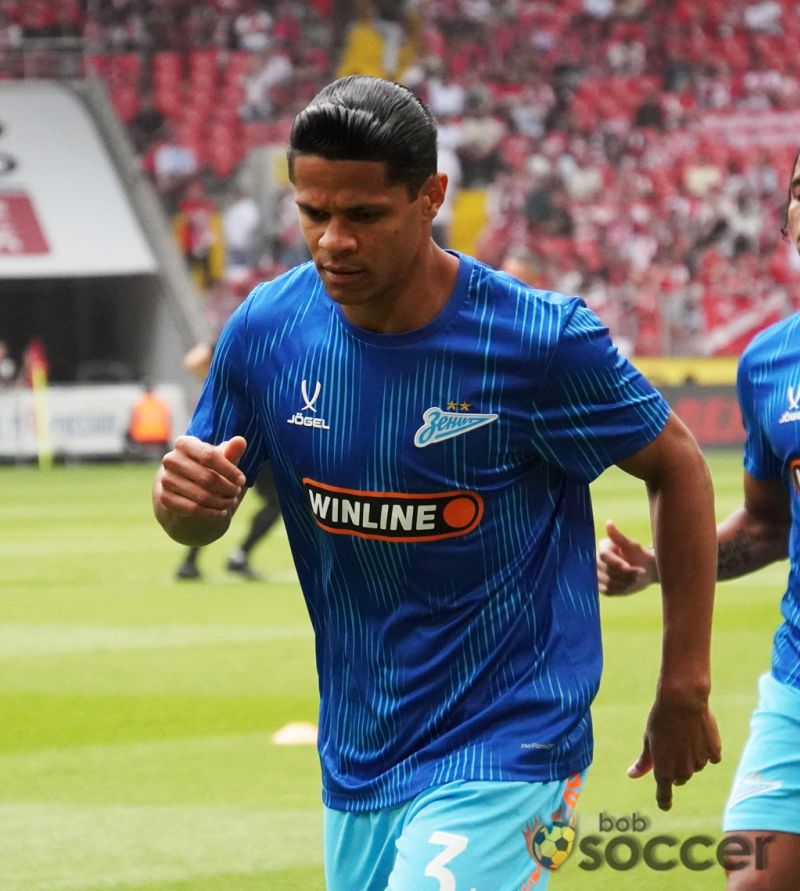 Семак: У Дугласа Сантоса довольно серьезная травма, Жерсон набирает форму