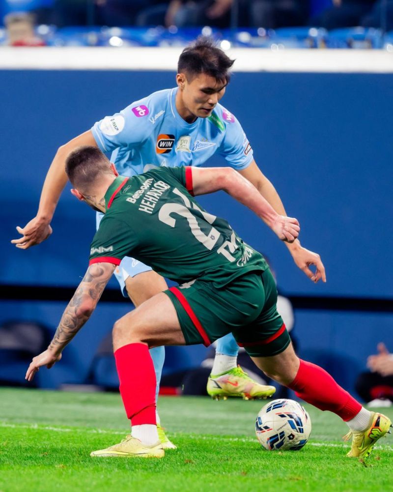 Зенит переехал Локомотив Зенит переехал Локомотив