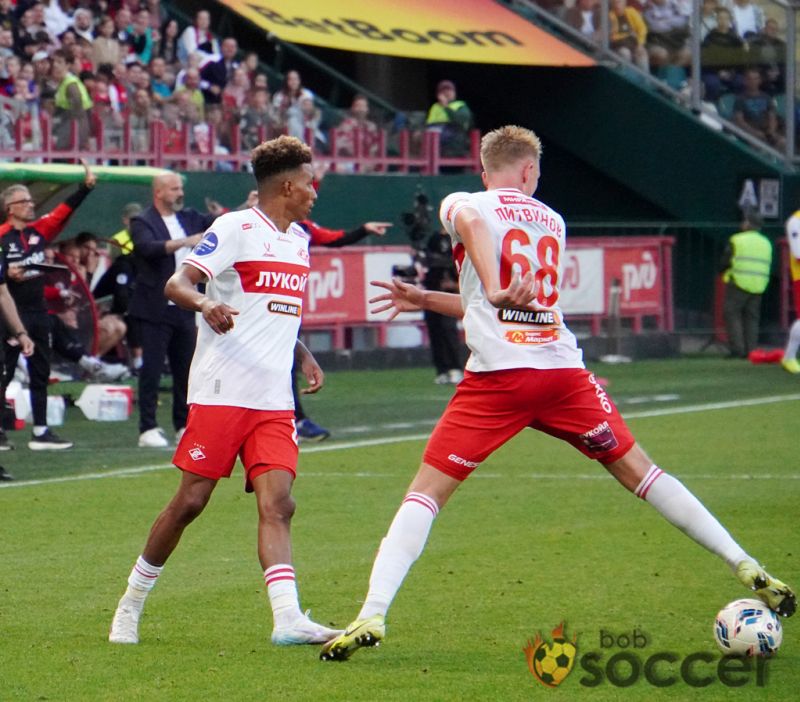 «Краснодар» и «Зенит» — фавориты в РПЛ, «Спартак» безобразен - Глушаков