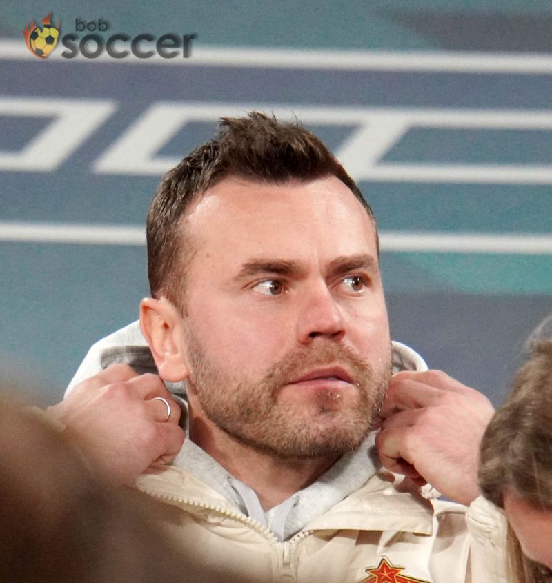 Тренер ЦСКА не знает, сможет ли Акинфеев сыграть со «Спартаком»