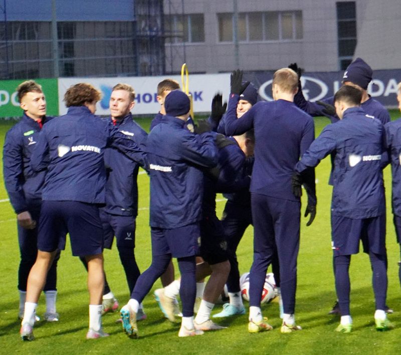 Кто сыграет за сборную России в матче против Перу