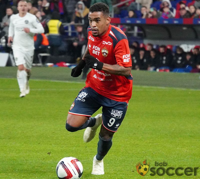 Нападающий ЦСКА Алеррандро номинирован на премию Пушкаша за самый красивый гол