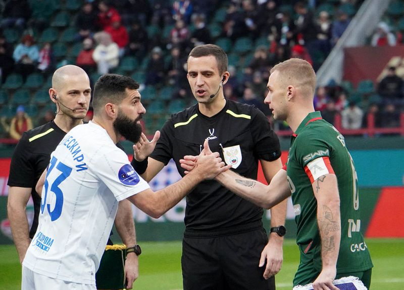 Локомотиву хватило одного гола. Фоторепортаж с матча с Оренбургом