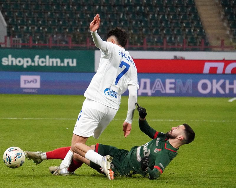 Локомотиву хватило одного гола. Фоторепортаж с матча с Оренбургом