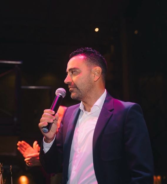 Экс-тренер «Барселоны» Хави отклонил предложение «Спартака» о работе