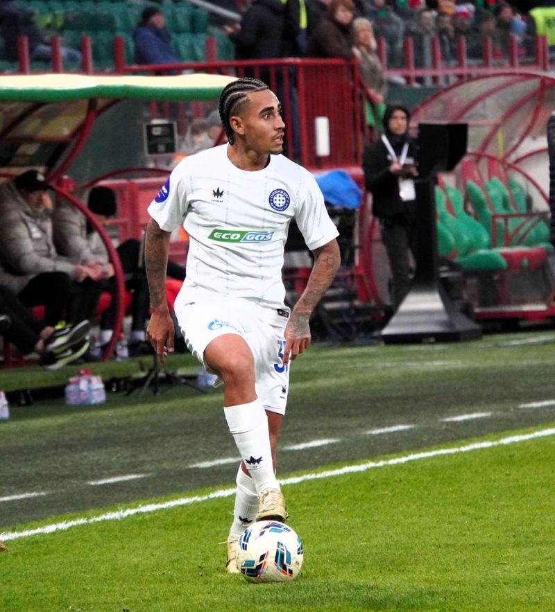 Ду Кейрос: «Я принял во внимание мнение руководства «Зенита» и отправился играть в аренду в «Оренбург»