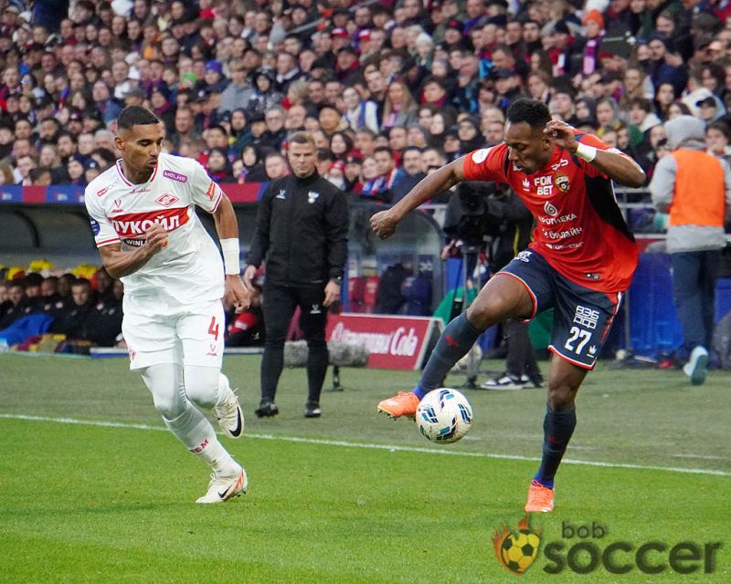 Перед дерби у «Спартака» есть проблемы. Вадиму Романову есть над чем подумать