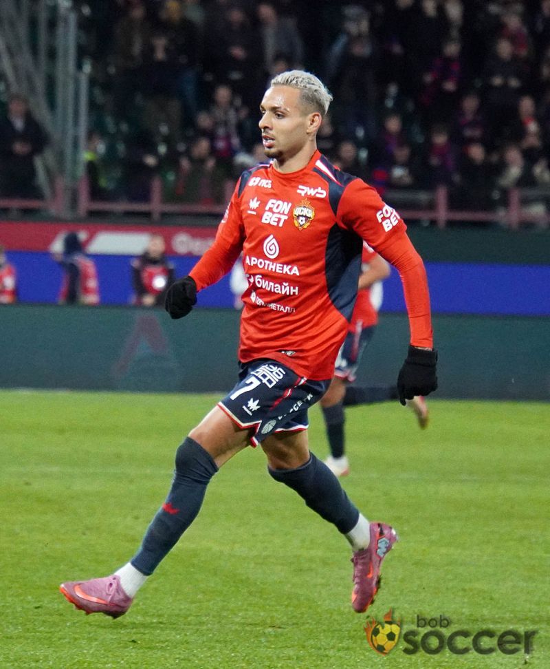 Агент игрока ЦСКА Алвеса рассказал об интересе клубов АПЛ к бразильцу