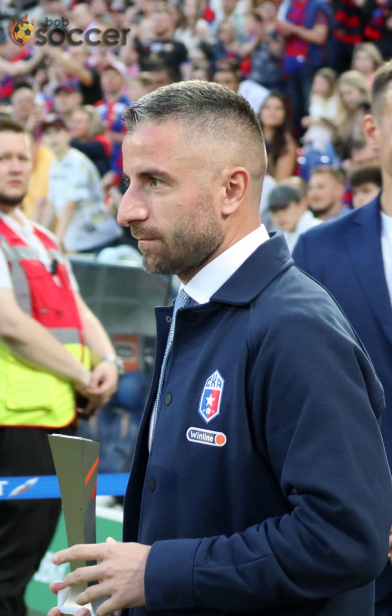 Тошич заявил, что в ближайшее время получит тренерскую лицензию: «Буду искать варианты, где могу быть полезен»